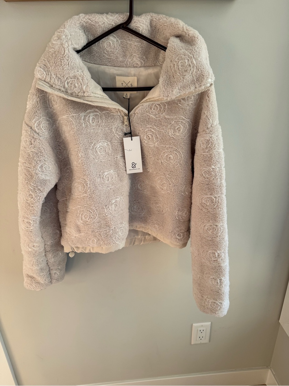 Thread & Supply Cream Textured Faux-Sherpa Half-Zip Pullover